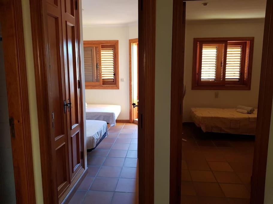 Chalet Adosado En La Playa De El Perellonet Con Piscina, Pista Tenis Valencia Exterior foto