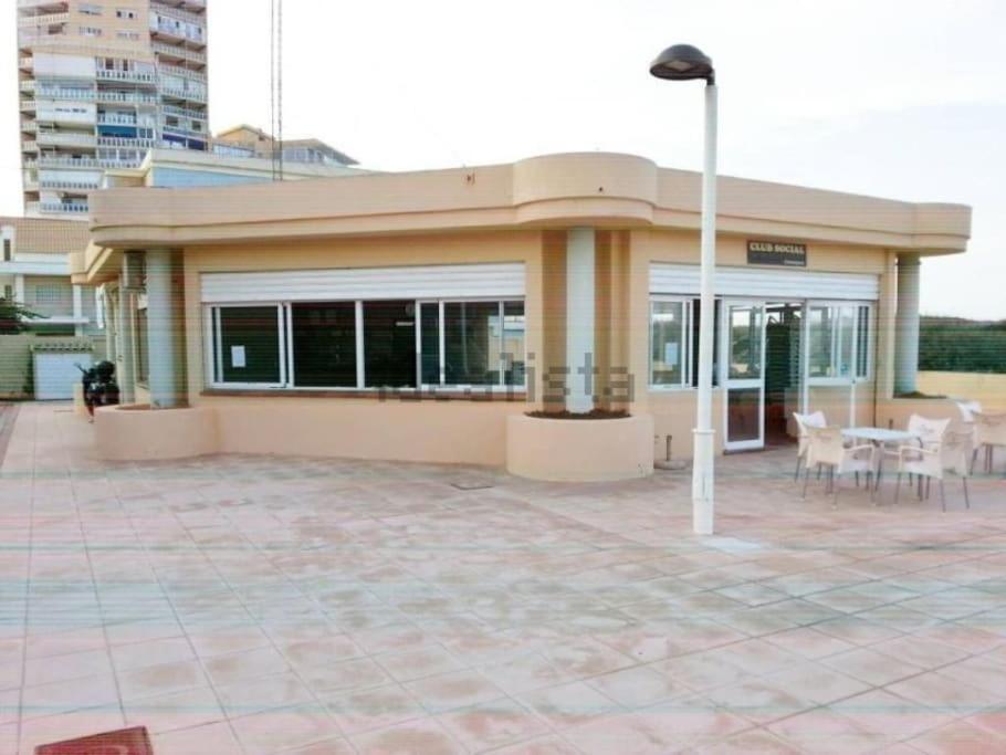 Chalet Adosado En La Playa De El Perellonet Con Piscina, Pista Tenis Valencia Exterior foto